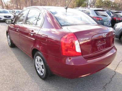 2010 Hyundai Accent  GLS
