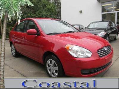 2011 Hyundai Accent GLS