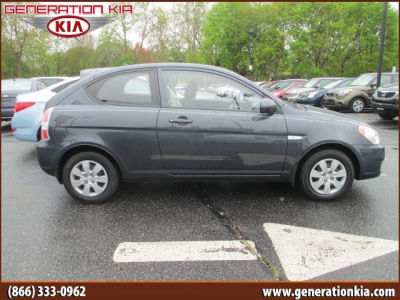 2010 Hyundai Accent Blue