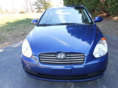 2009 Hyundai Accent  GLS