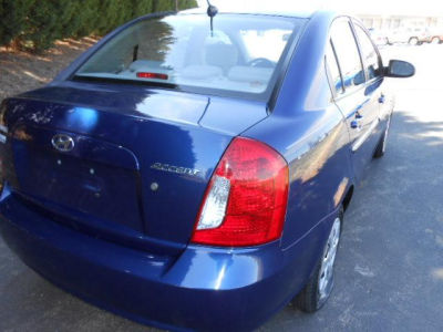 2009 Hyundai Accent  GLS