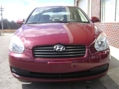 2009 Hyundai Accent  GLS