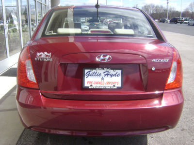 2009 Hyundai Accent  GLS