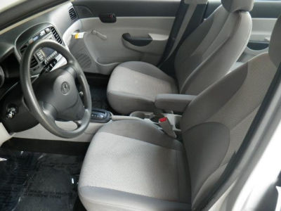 2011 Hyundai Accent GLS