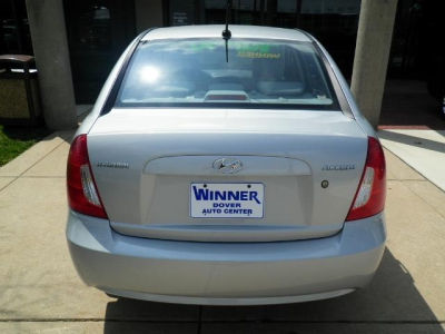 2011 Hyundai Accent GLS
