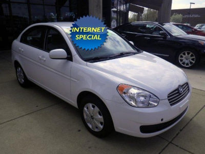 2011 Hyundai Accent GLS