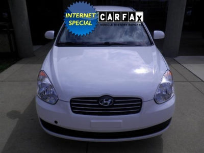 2011 Hyundai Accent GLS