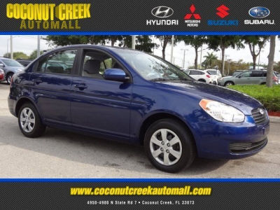 2010 Hyundai Accent  GLS