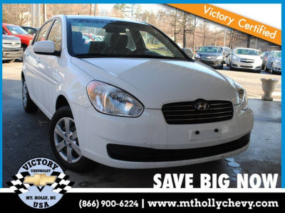2011 Hyundai Accent  GLS