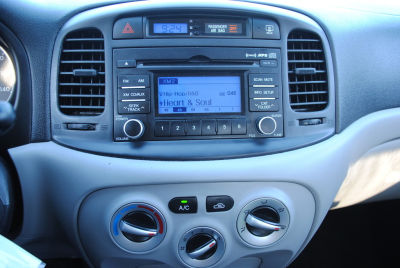 2011 Hyundai Accent GLS