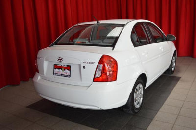 2009 Hyundai Accent  GLS