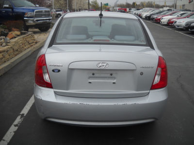 2010 Hyundai Accent  GLS