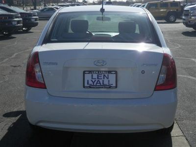 2009 Hyundai Accent  GLS