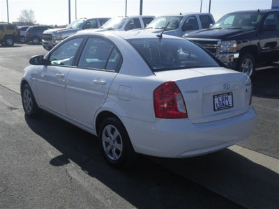 2009 Hyundai Accent  GLS