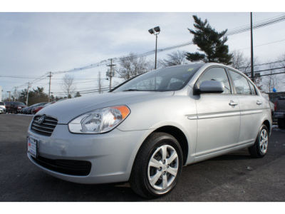 2010 Hyundai Accent  GLS