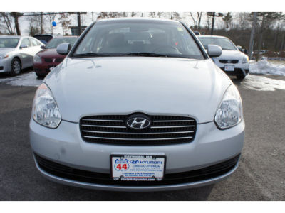 2010 Hyundai Accent  GLS