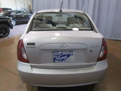 2010 Hyundai Accent  GLS