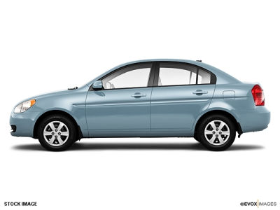 2010 Hyundai Accent  GLS