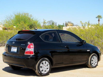 2011 Hyundai Accent  GS