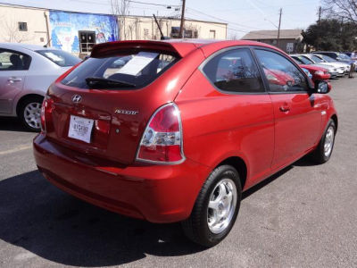 2011 Hyundai Accent  GL