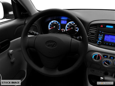 2011 Hyundai Accent GLS