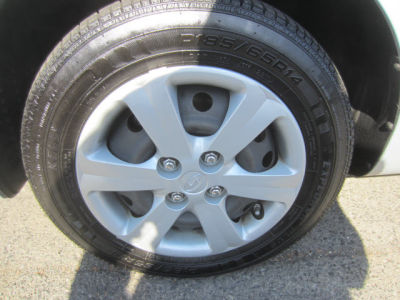 2011 Hyundai Accent  GLS