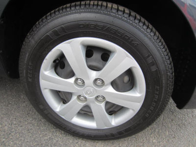 2011 Hyundai Accent GLS