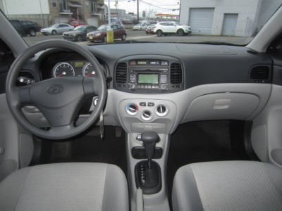 2011 Hyundai Accent GLS