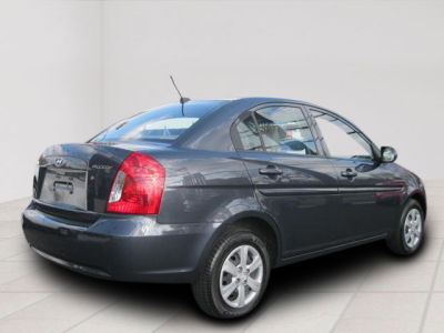 2010 Hyundai Accent  GLS