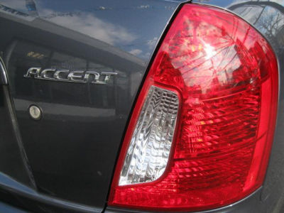 2010 Hyundai Accent  GLS