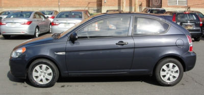 2008 Hyundai Accent RARE WITH 44K MILES !