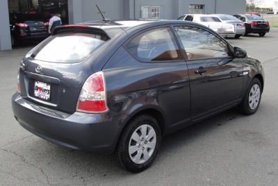 2008 Hyundai Accent RARE WITH 44K MILES !