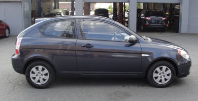 2008 Hyundai Accent RARE WITH 44K MILES !