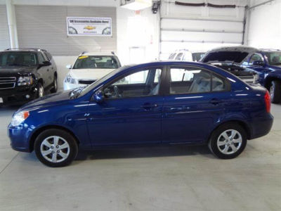 2009 Hyundai Accent  GLS