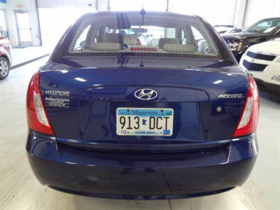 2009 Hyundai Accent  GLS