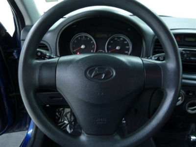 2010 Hyundai Accent  GS