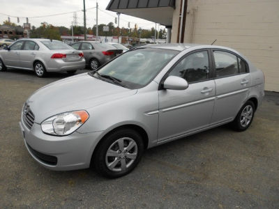2009 Hyundai Accent  GLS