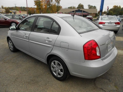 2009 Hyundai Accent  GLS