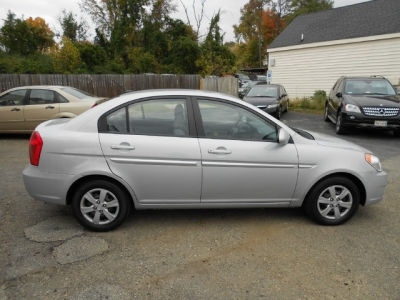 2009 Hyundai Accent  GLS