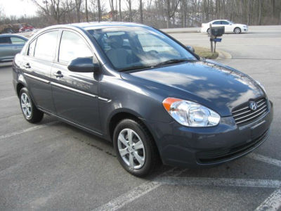 2009 Hyundai Accent  GLS
