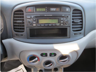 2009 Hyundai Accent  GLS
