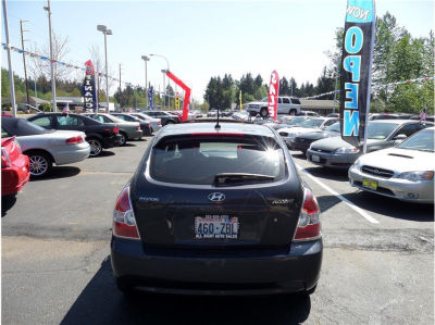 2009 Hyundai Accent  SE