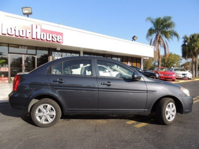 2011 Hyundai Accent GLS