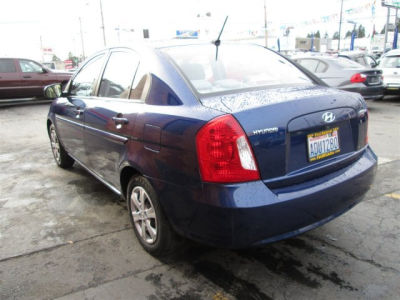 2010 Hyundai Accent  GLS