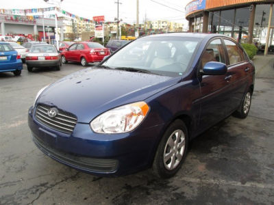 2010 Hyundai Accent  GLS