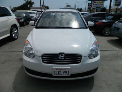2011 Hyundai Accent  GLS