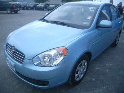 2010 Hyundai Accent GLS