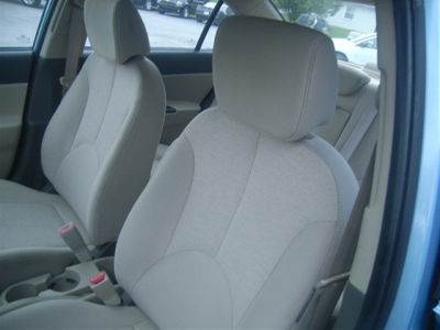 2010 Hyundai Accent GLS