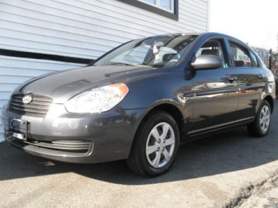 2009 Hyundai Accent  GLS
