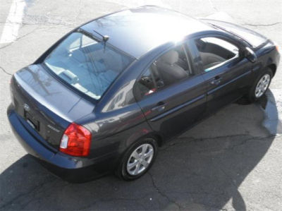 2009 Hyundai Accent  GLS